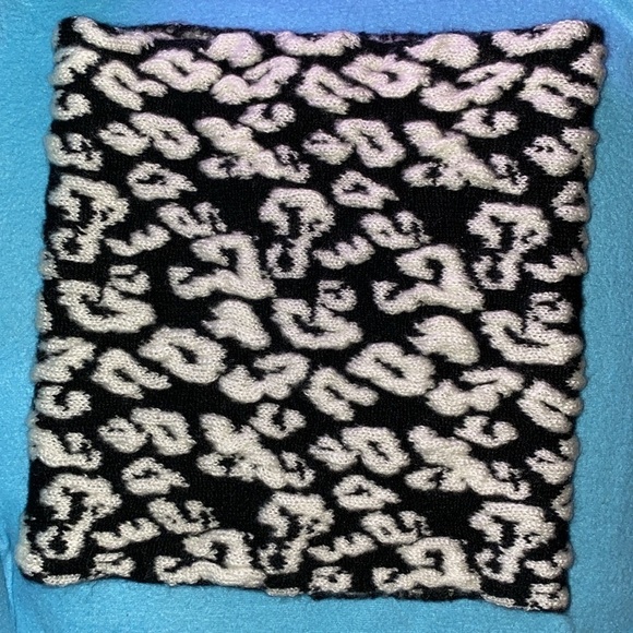 ANN TAYLOR snood infinity scarf knit cozy soft neck warmer leopard print size OS - Picture 2 of 6